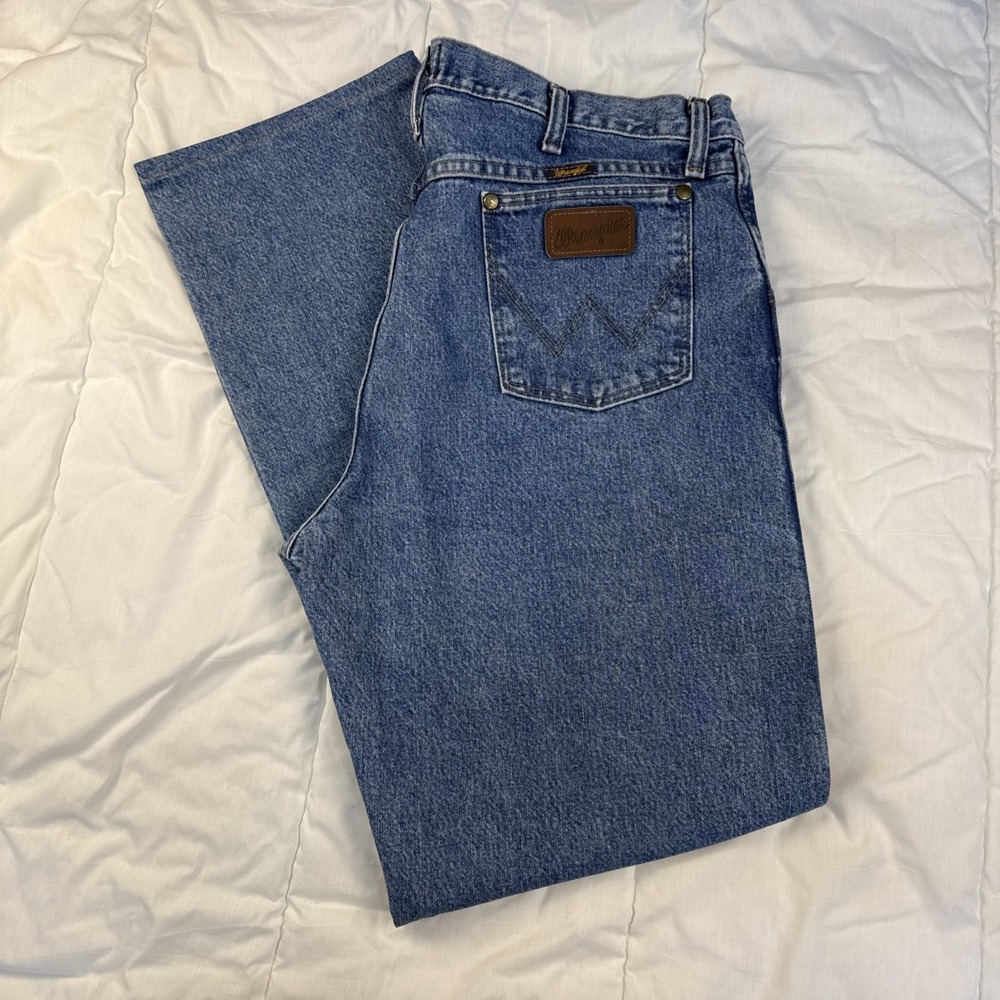 Wrangler Cowboy Cut 47MWZ Mens Jeans 36 X 32 Medium Wash Blue Straight Leg